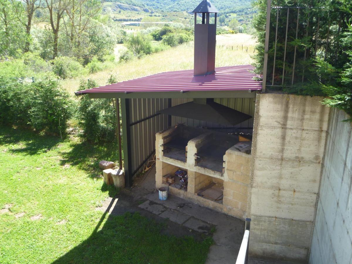 San Salvador de Cantamuda Casa Rural Llosa Planta Primera Y Planta Bajaヴィラ エクステリア 写真